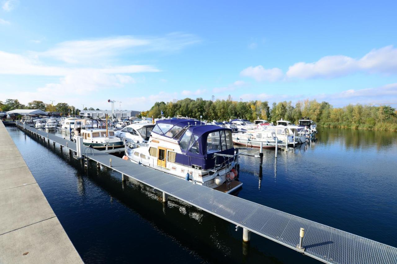 Luxstay Werder Kolonie Zern Εξωτερικό φωτογραφία