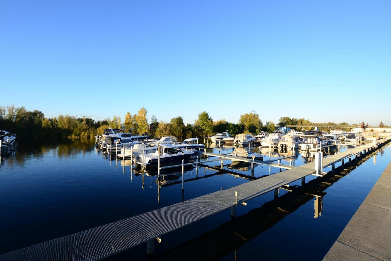 Luxstay Werder Kolonie Zern Εξωτερικό φωτογραφία